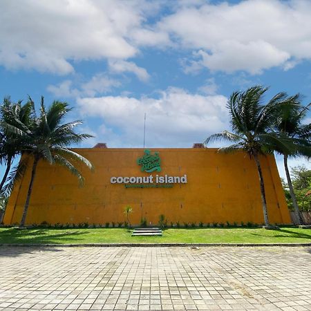 Avery Coconut Island Waterpark Beach Resort Carita Exterior foto
